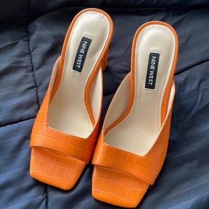 NWOT Nine West Pyper Heeled Slide Sandals